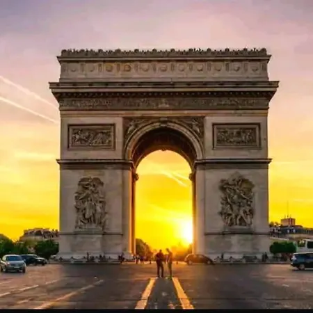 Champs-elysees - Arc De Triomphe - 2 Pieces - 4p