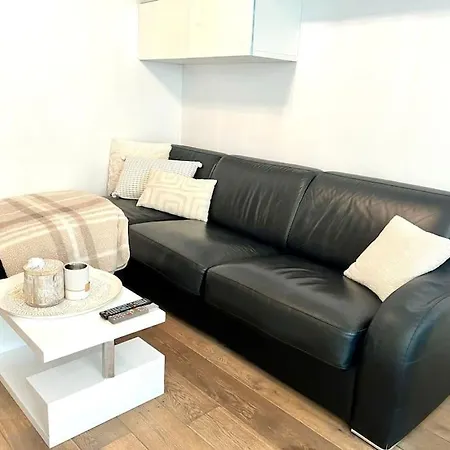 Champs-elysees - Arc De Triomphe - 2 Pieces - 4p 파리